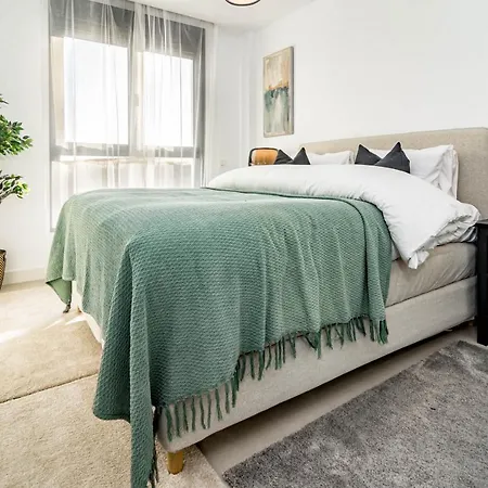 Lme101a- Lovley With Stunning Views *