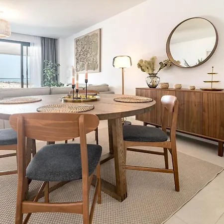 Lme101a- Lovley With Stunning Views *