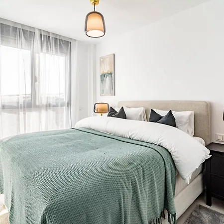 Apartamento Lme101a- Lovley With Stunning Views Estepona