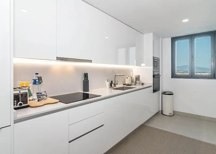 Lme101a- Lovley With Stunning Views